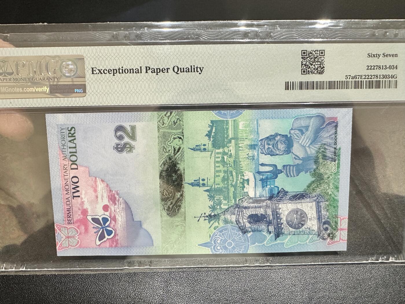 《外钞收藏家》第四百八十九期 2009年百慕大2元 洋葱冠 无47 PMG67 获奖钞 尾123