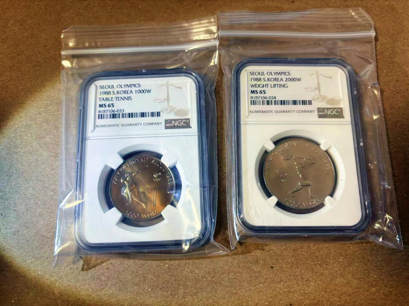 【Blue Auction】✨世界纸币精拍第622期【精】 【一组2枚】韩国 1988年奥运 1000-2000元 NGC MS65  