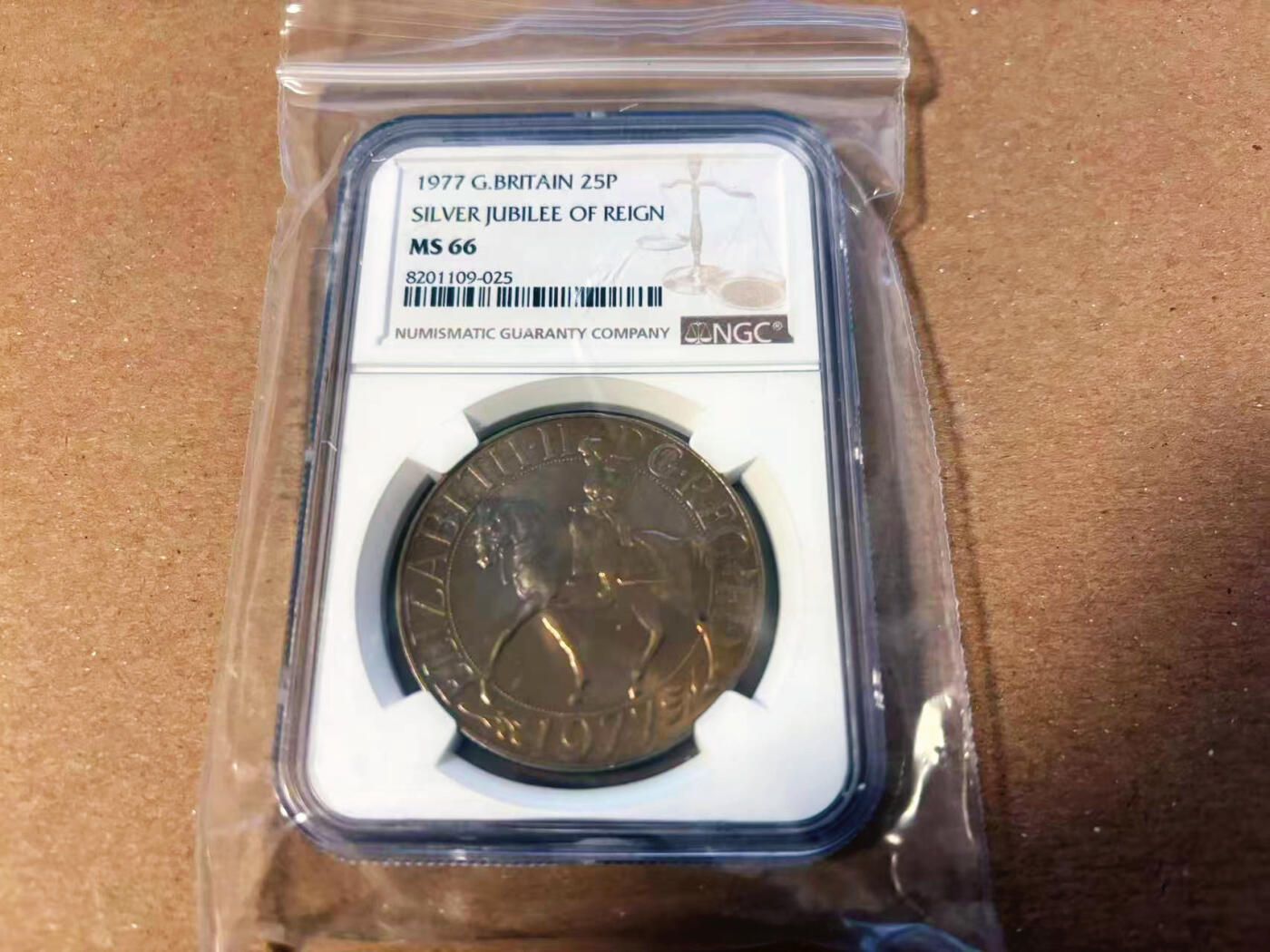 【Blue Auction】✨世界纸币精拍第622期【精】 英国 1977年25P Silver Jubilee NGC MS66