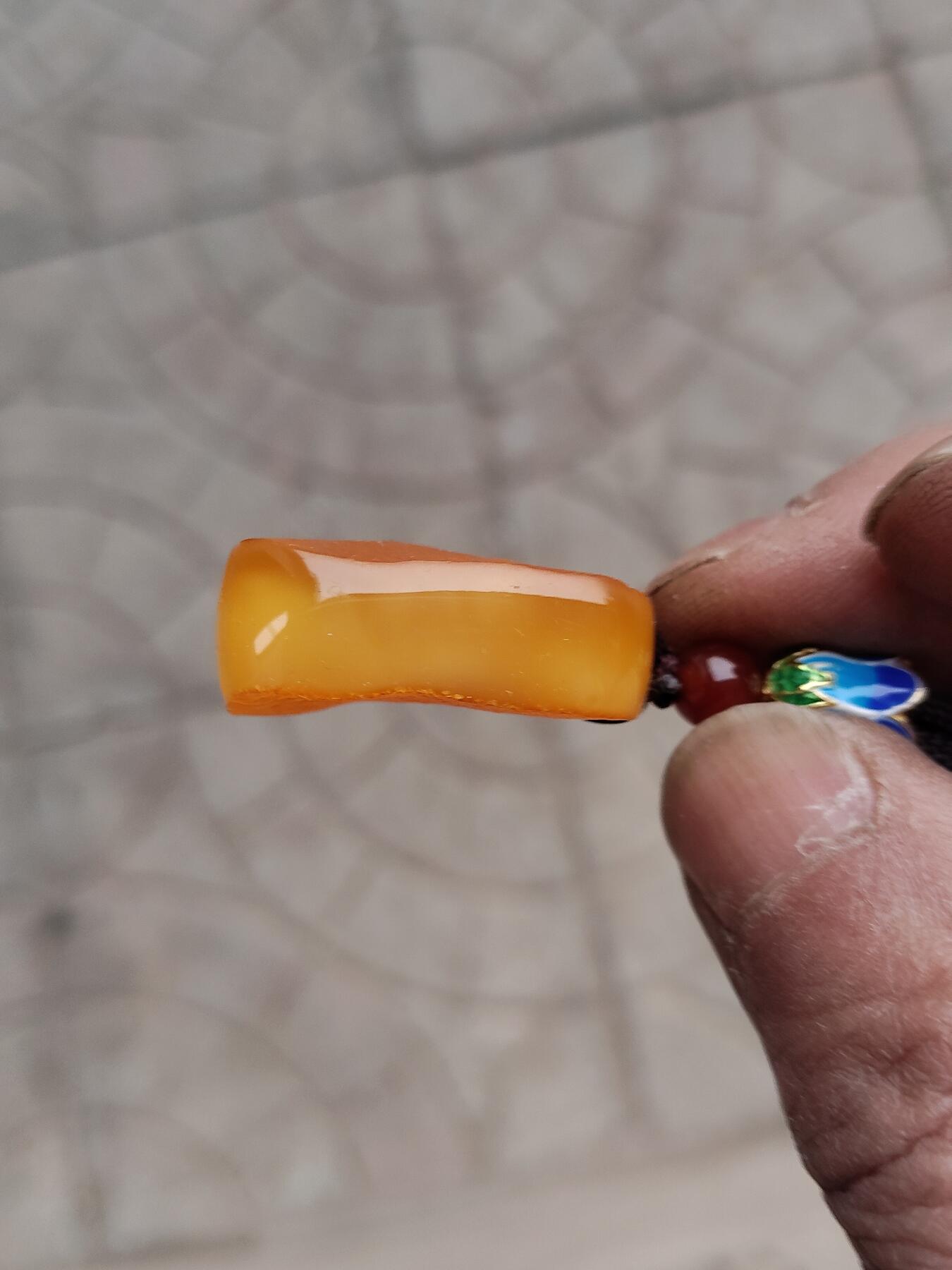南红蜜蜡绿松石专场 天然琥珀蜜蜡 鸡油黄飘花 随形吊坠