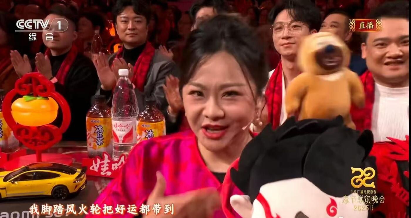 零元拍： 导演饺子，哪吒CV吕艳婷老师和敖丙CV酷帅的瀚墨三签《哪吒2：魔童闹海》杜比全景声官方海报！尺寸A3，最后两图为装裱效果，拍品不含装裱。