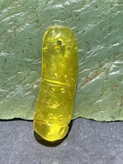 天然乌克兰原矿蜜蜡雕刻竹节卡子（吊坠）一个， - 天然乌克兰原矿蜜蜡雕刻竹节卡子（吊坠）一个，