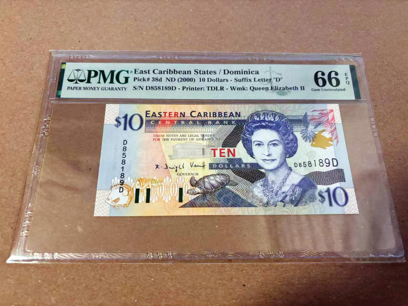 【Blue Auction】✨世界纸币精拍第622期【精】 【无47】东加勒比 2000年10元 PMG66EPQ 