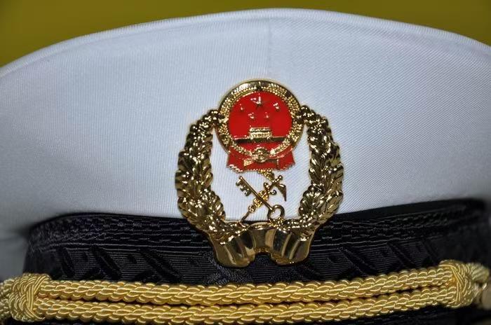 全新刺绣帽檐大檐帽一顶含帽徽，有62和63号