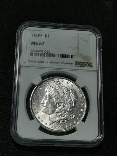 臻藏泉阁国内外钱币 - NGC MS62 1889美国摩根一美元银币