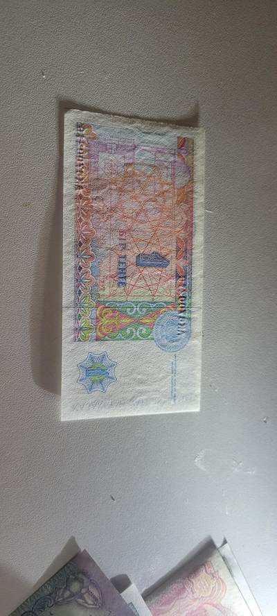 2025第六期纸市均有打光 全新UNC 哈萨克斯坦1腾格纸币