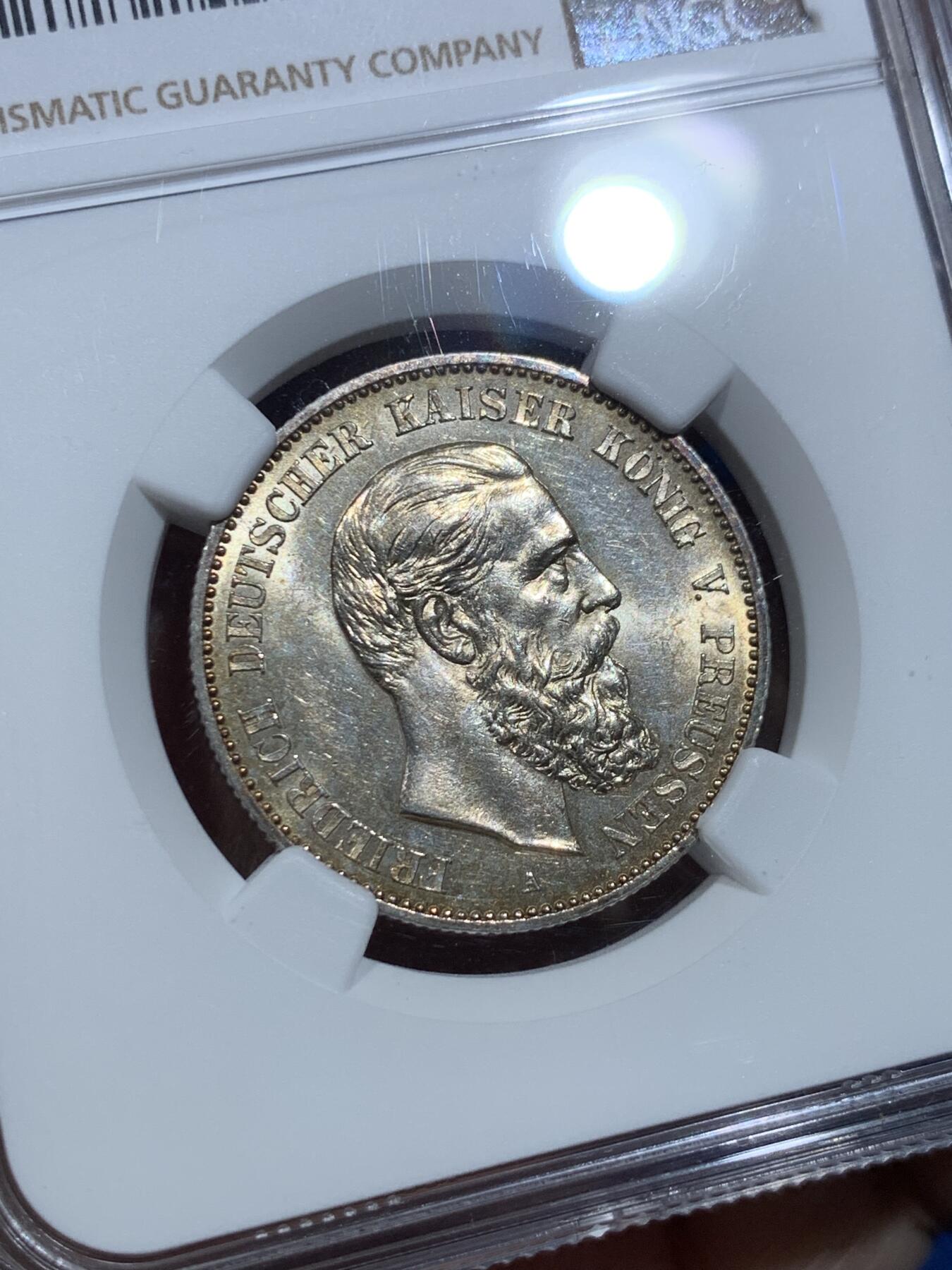 《竞宝斋》第356场 周日，周一  2场连拍 （全场包邮） NGC MS61 德国普鲁士1888年“三皇年”弗里德里希三世短翅鹰2马克银币