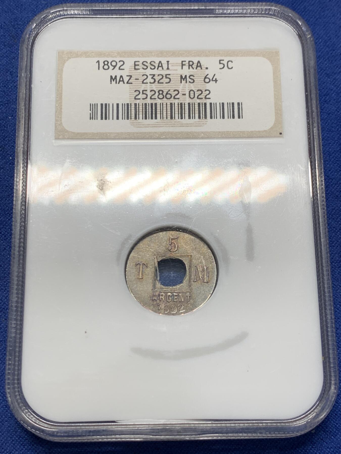 《竞宝斋》第356场 周日，周一  2场连拍 （全场包邮） NGC MS64 法国 1892 第三共和 5分样币 首见品种 状态好 N老盒值得入手