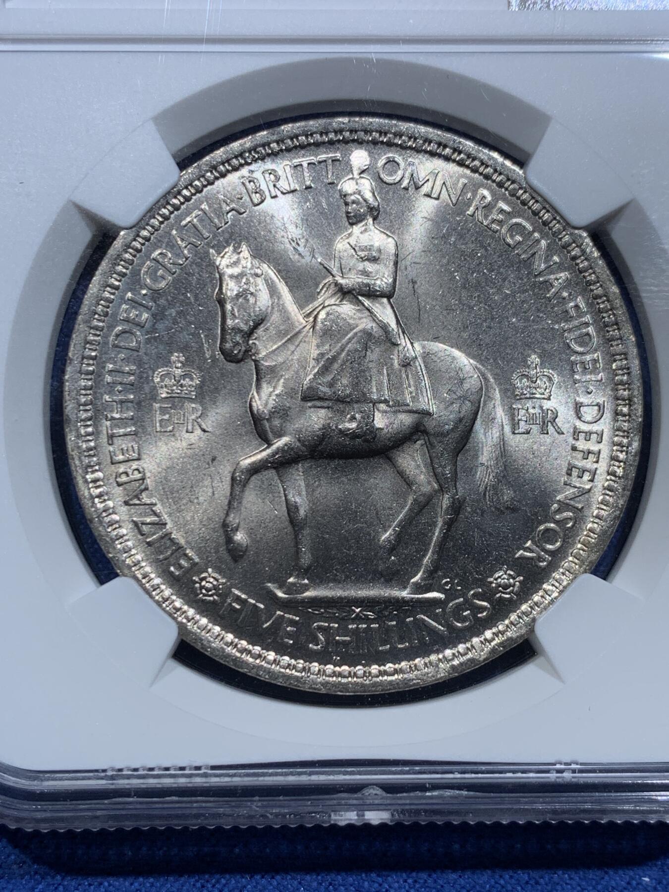 《竞宝斋》第356场 周日，周一  2场连拍 （全场包邮） NGC MS64 英国1953年伊丽莎白二世女王登基克朗纪念币 转光强烈，打制深峻，状态极佳。