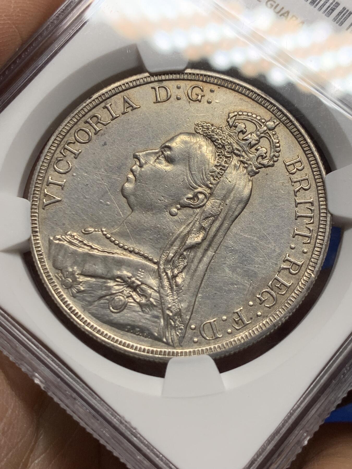 《竞宝斋》第356场 周日，周一  2场连拍 （全场包邮） NGC AUD 英国1887年维多利亚马剑银币，正反面高点俱在，压力感十足。