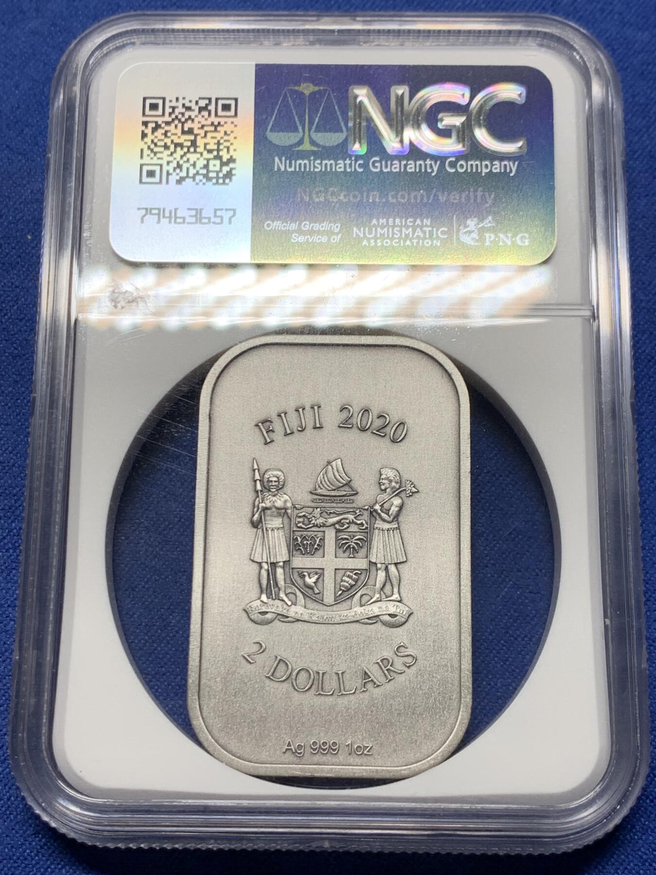 《竞宝斋》第356场 周日，周一  2场连拍 （全场包邮） NGC MS70ANTIQUED 斐济2020年敦煌石窟120周年2元银币 1盎司 999银 佛像标签