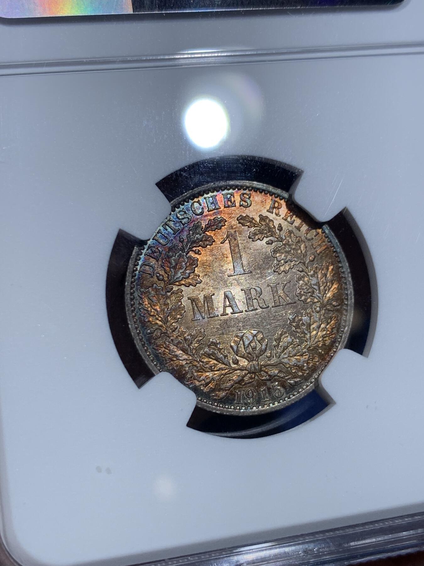 《竞宝斋》第356场 周日，周一  2场连拍 （全场包邮） NGC MS62 德国1915年1马克 双面环绕淡彩十分美丽