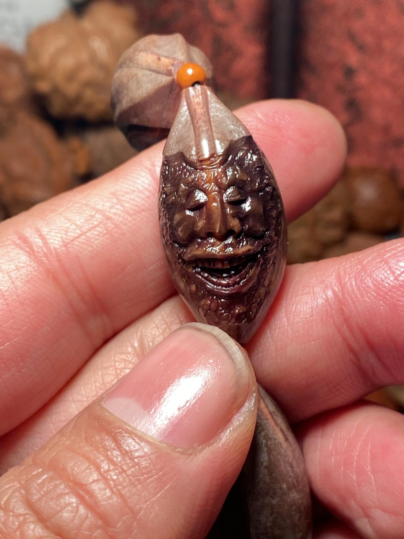 福利苏工核雕纯手工雕刻，天然紫核佛道同宗手串，6年老籽立体感十足尺寸1。6x3.3稀缺串喜欢的来价格不贵