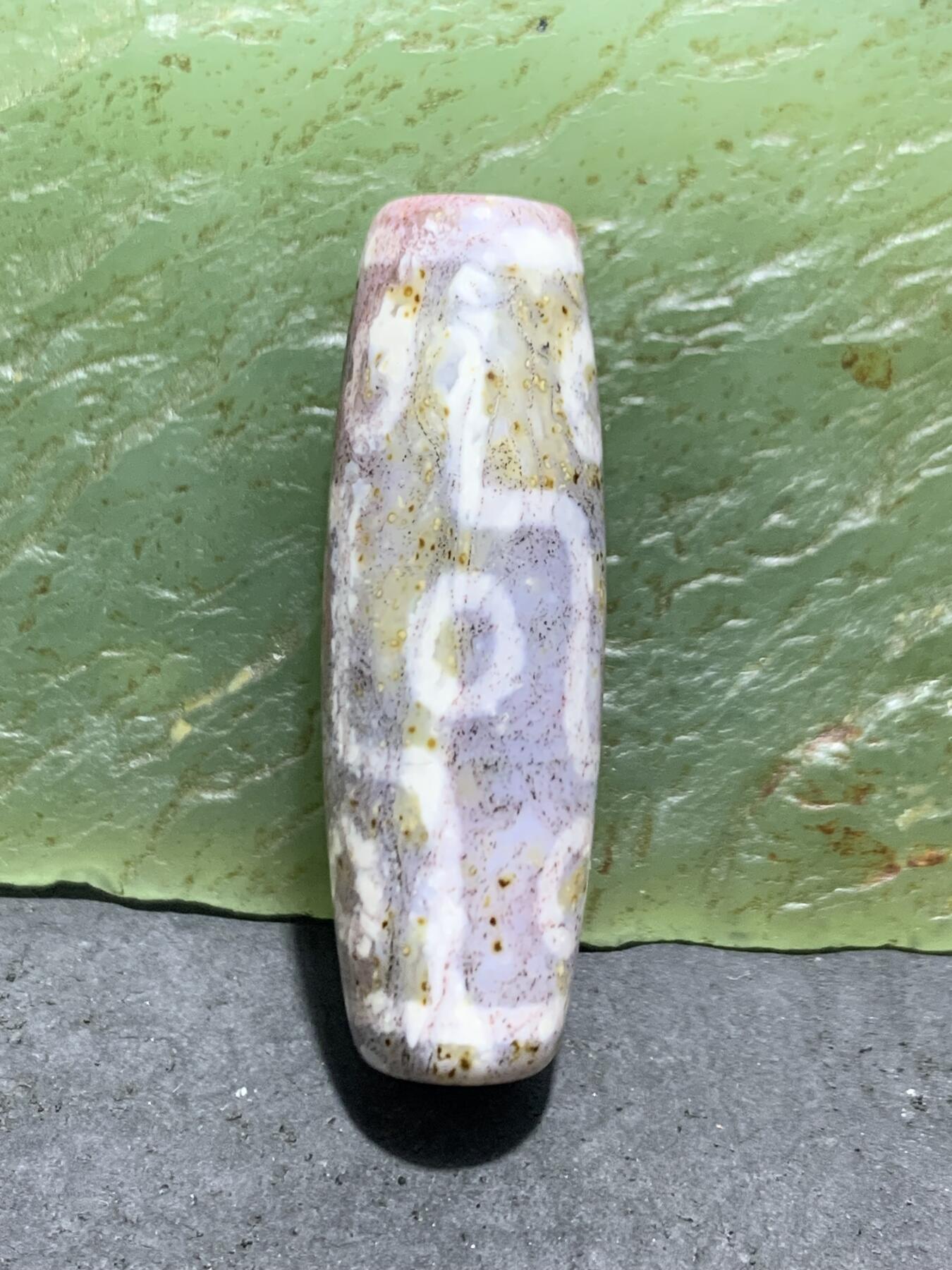 精品藏传象雄朱砂九眼天珠一颗，，
