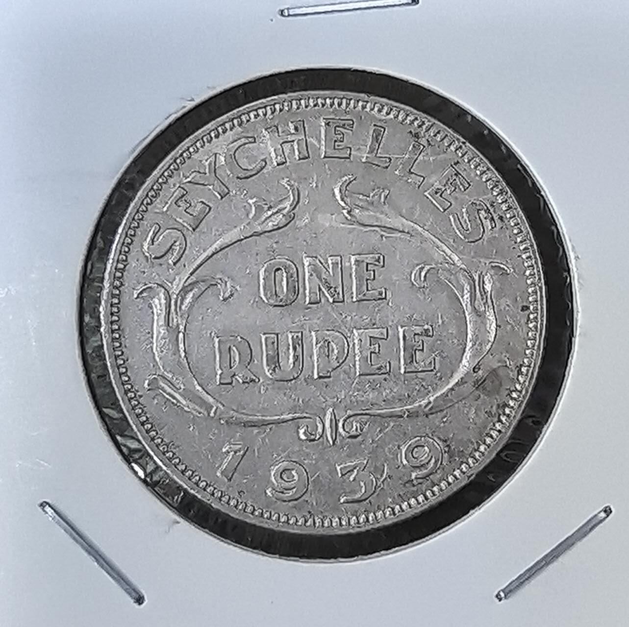 北京马甸外国币专卖第135期，外国币专场，陆续上拍，欢迎关注 英属塞舌尔1939年乔治六世1卢比银币 独年版 30mm