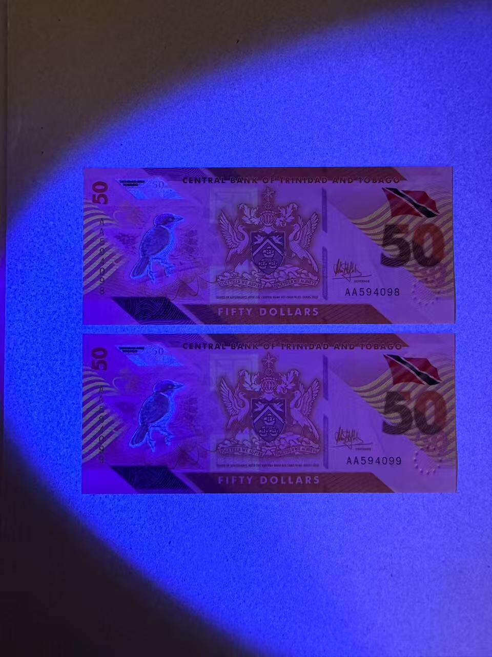 【Blue Auction】✨世界纸币精拍第624期【精】 【一组2张AA冠】特立尼达和多巴哥 50元 塑料钞 全新UNC