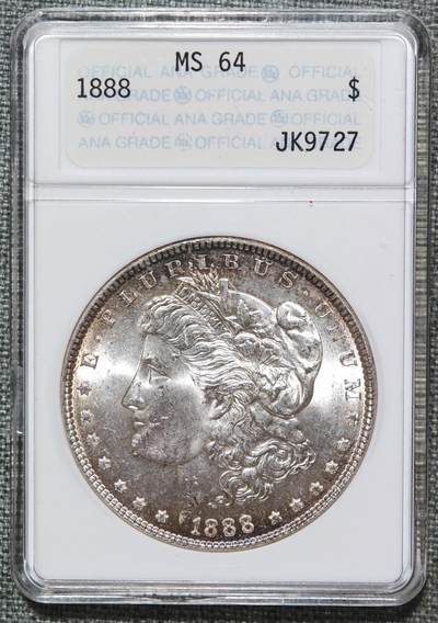 “银华永恒·摩根之光”  甄臻铺-摩根专场（第6期） - ANACS-MS64 1888年摩根，国内罕见早期ANACS小白盒，麦稀奇首见4位数编码盒子！上世纪90年代左右的盒子，盒子本身就是收藏品！老盒子配顶级环彩包浆，可遇不可求！
