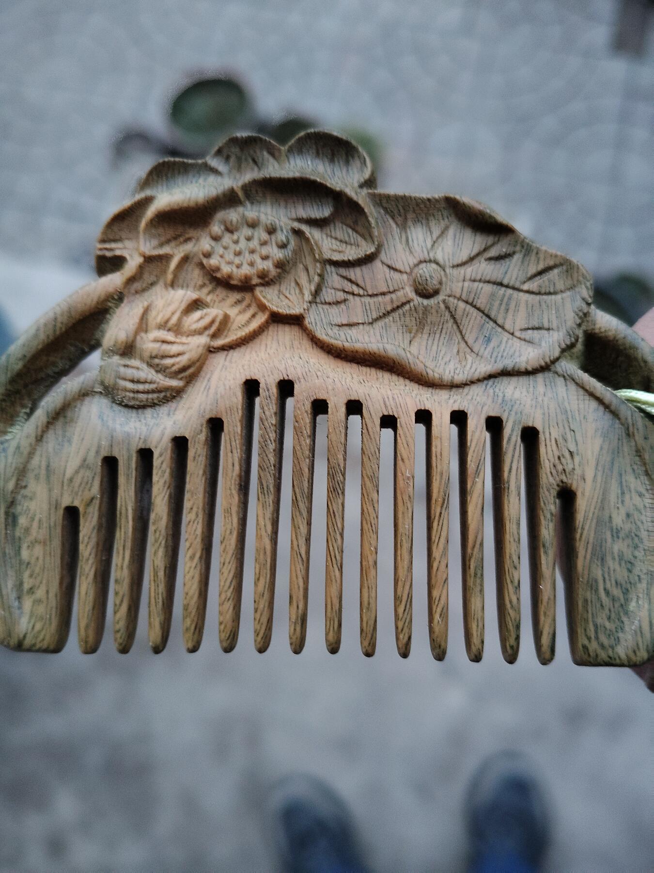 杂项专场 四大檀香之一绿檀梳子不香免费送