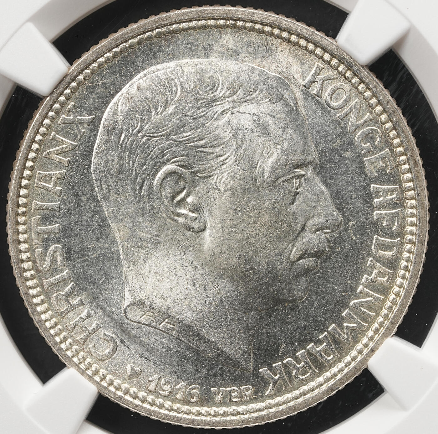 修遠堂世界钱币第五十九期 NGC MS63 1916年丹麦海豚2克朗银币 流通克朗MS较少见