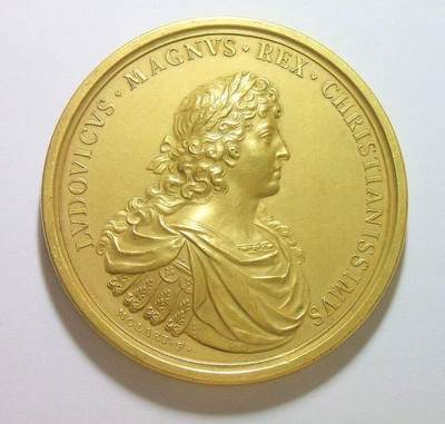 法国太阳王路易十四 戎装骑马像高浮雕精制超大镀金章 65MM 130克 - 法国太阳王路易十四 戎装骑马像高浮雕精制超大镀金章 65MM 130克