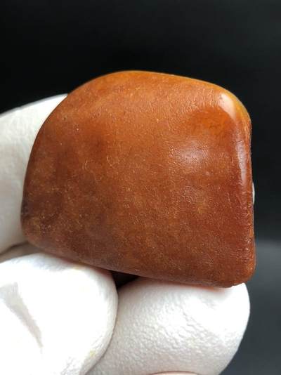南红蜜蜡绿松石专场 - 5.81克天然蜜蜡留皮原石