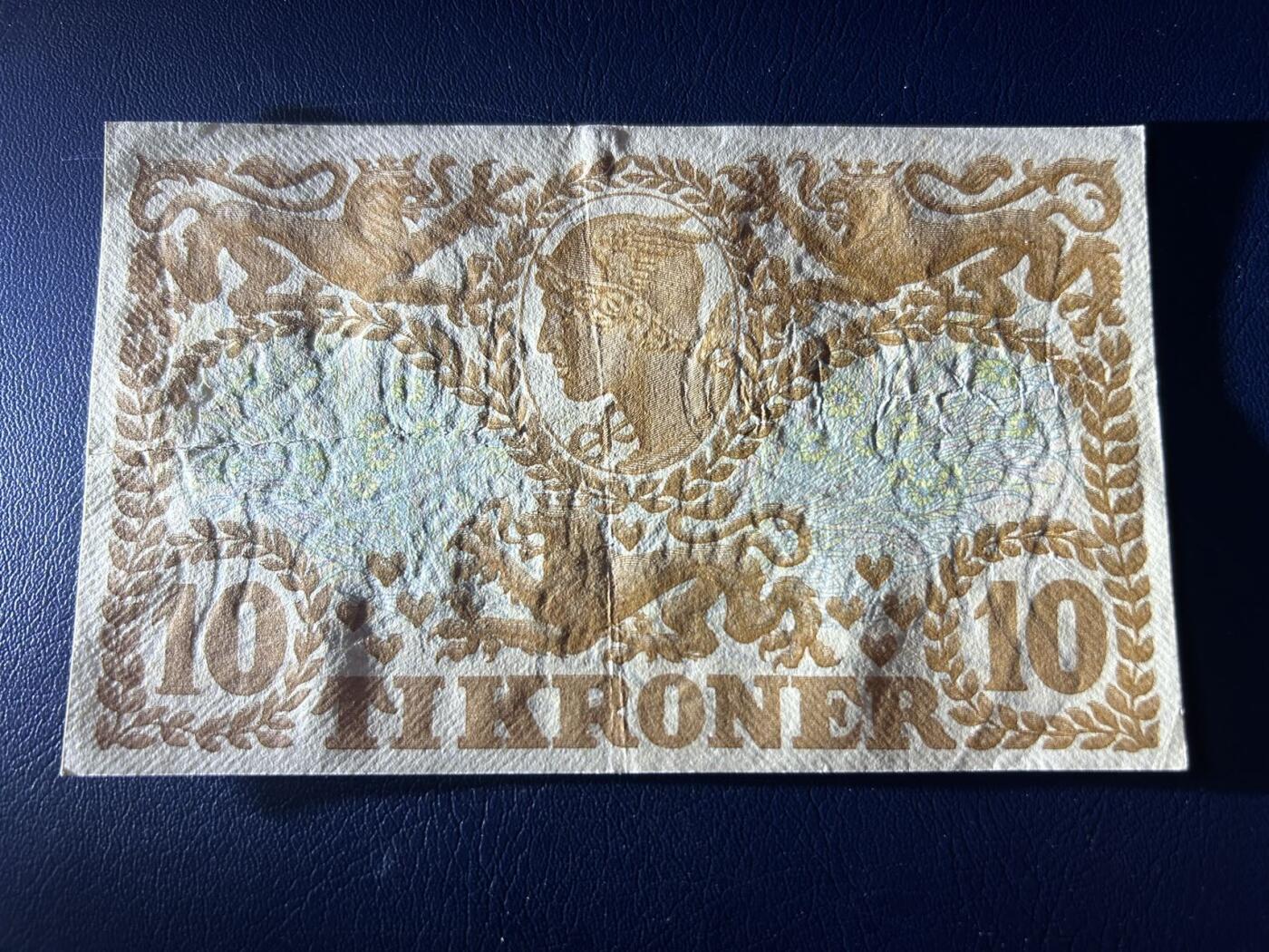 收藏联盟Quantum Auction 第410期拍卖 @征集拍品 长期供货可享分佣福利  1943年丹麦10克朗 流通XF+品