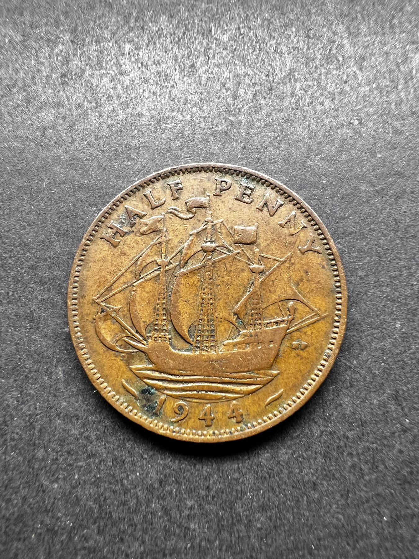 聚福钱庄★世界钱币第三期 无佣金 可寄存 满百包邮  英国1944年半便士铜币