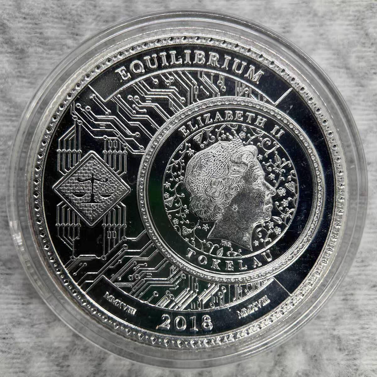 北京马甸外国币专卖第135期，外国币专场，陆续上拍，欢迎关注  托克劳2018年币中币，太极平衡系列首枚1盎司限量银币