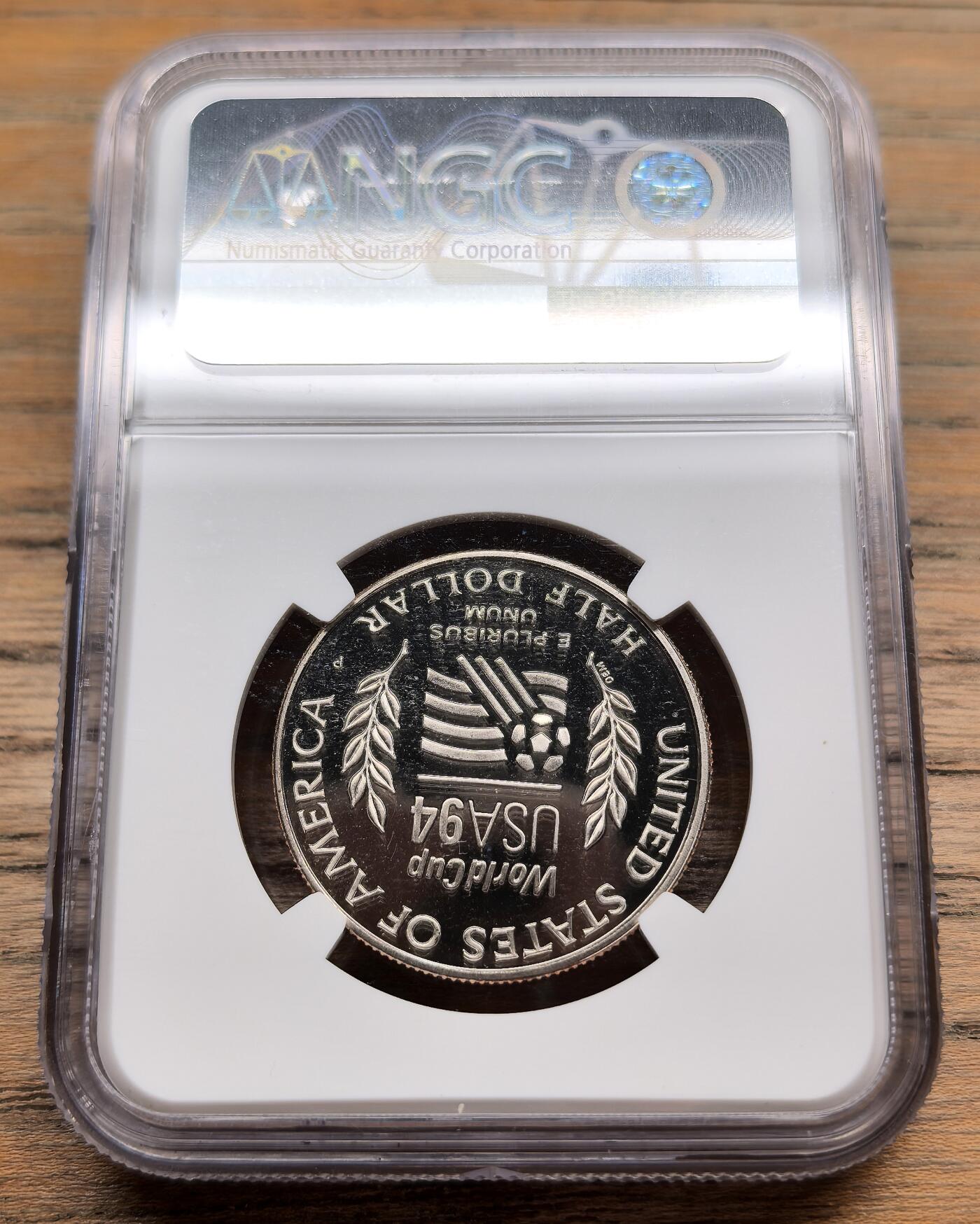 凡希社世界钱币微拍第二百九十八期 1994P美国世界杯50分NGC-PF69UC
