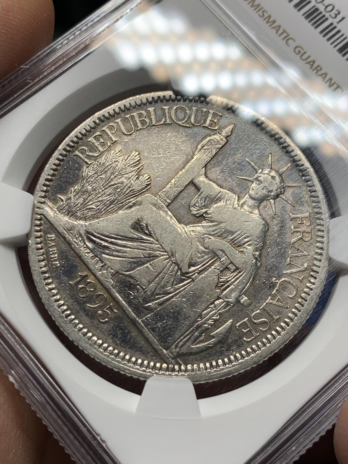 《竞宝斋》第358场 周日，周一  2场连拍 （全场包邮） NGC VF30 法属印支1895A加重坐洋1皮亚斯特银币