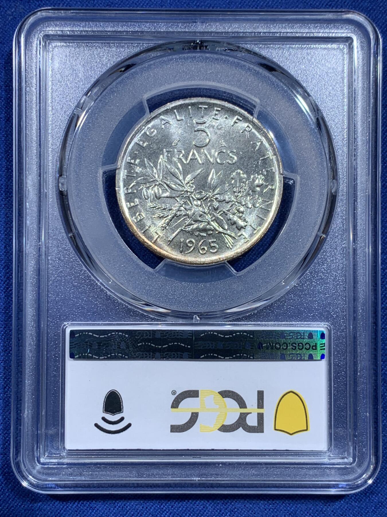 《竞宝斋》第358场 周日，周一  2场连拍 （全场包邮） PCGS MS66 法国1965年行走女神5法郎银币，车轮光状态漂亮，高分！此分数合适收藏！