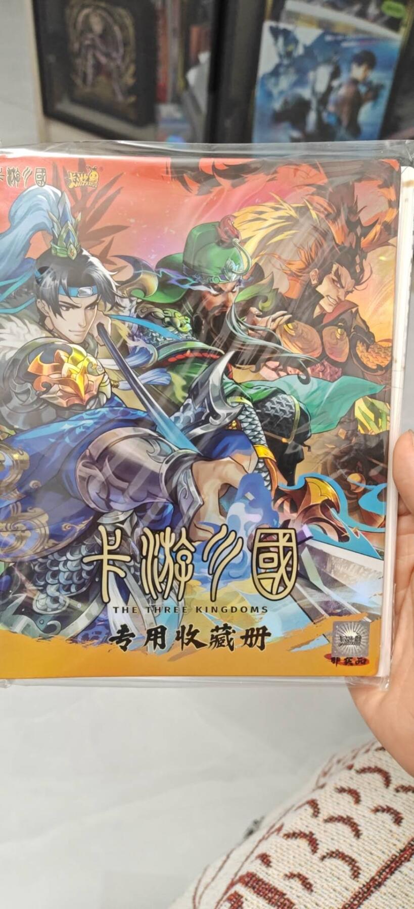秋原瞳小店第9期（微风，初晨，熟悉的街道，还有……曾经的她………） 卡游三国专用4格收藏册