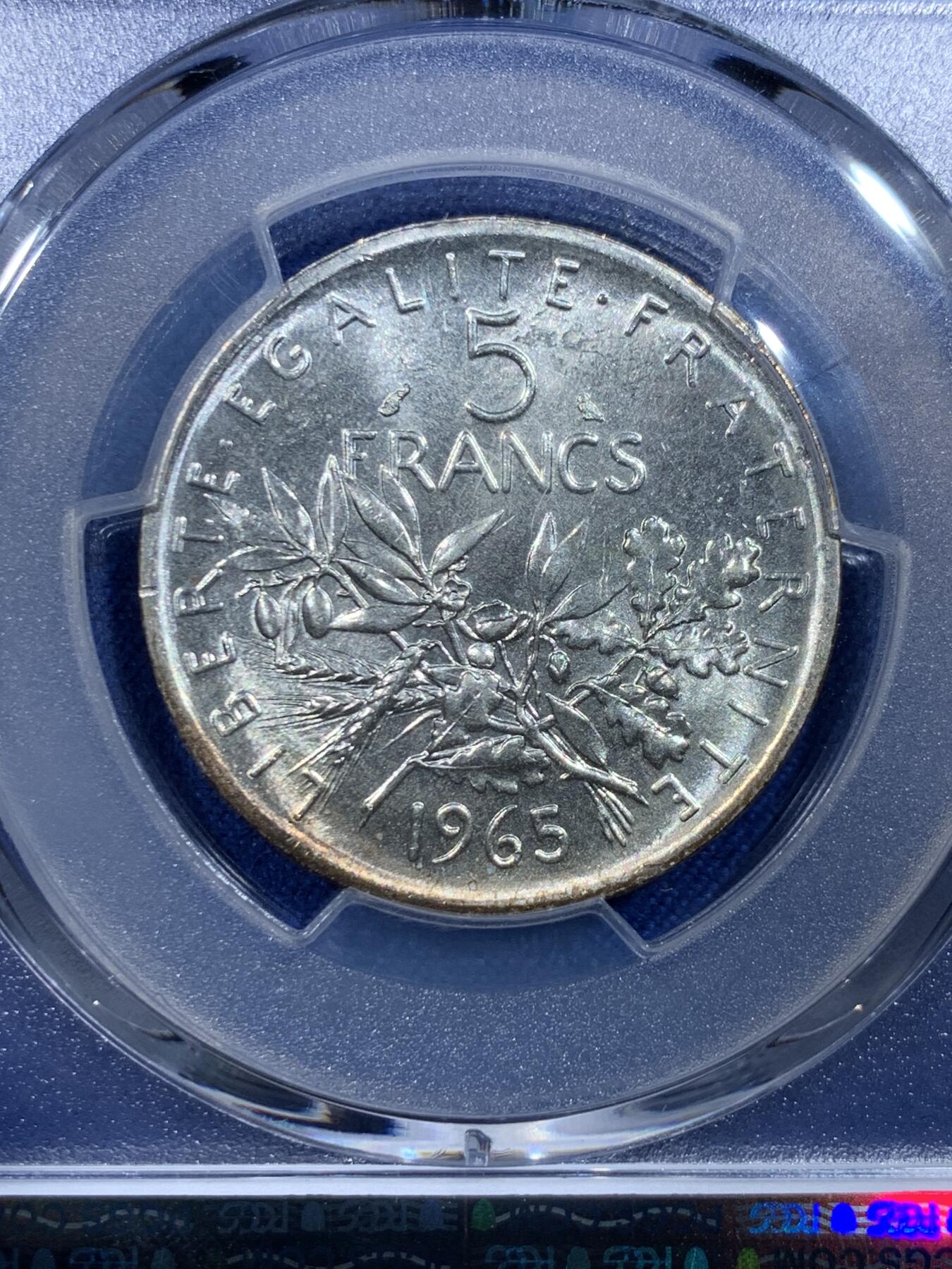 《竞宝斋》第358场 周日，周一  2场连拍 （全场包邮） PCGS MS66 法国1965年行走女神5法郎银币，车轮光状态漂亮，高分！此分数合适收藏！