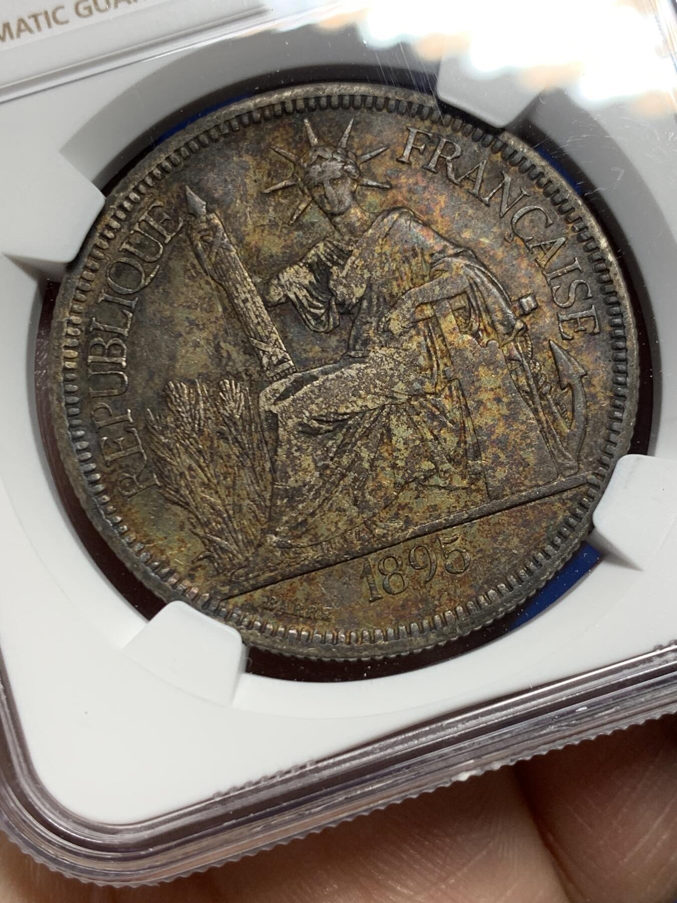 《竞宝斋》第359场 周日，周一  2场连拍 （全场包邮） NGC XFD 法属印支1895A加重坐洋1皮亚斯特银币