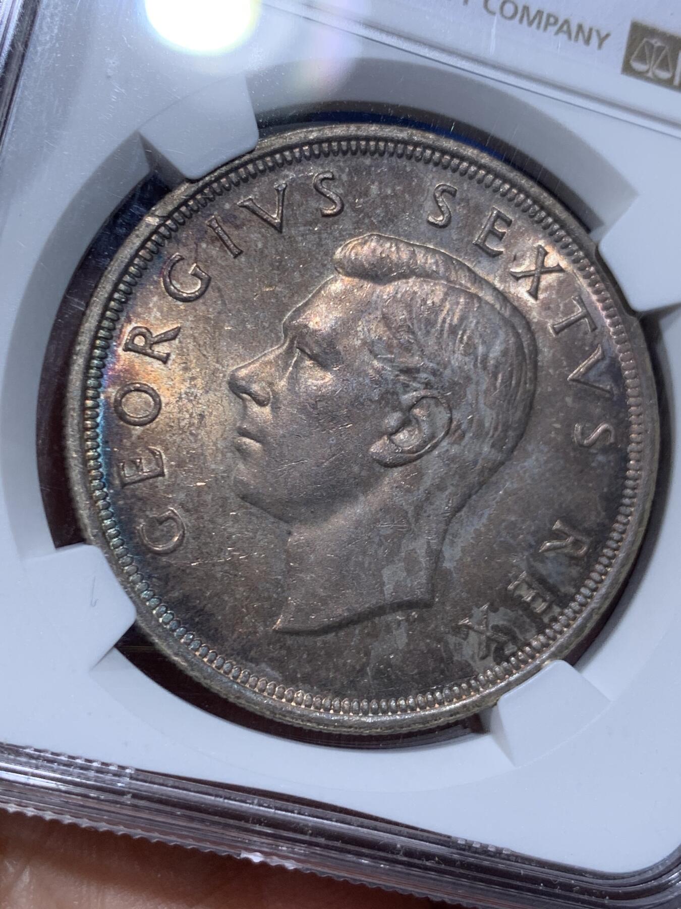 《竞宝斋》第359场 周日，周一  2场连拍 （全场包邮） NGC AU58 南非1949年乔治六世羚羊5先令银币，五彩包浆