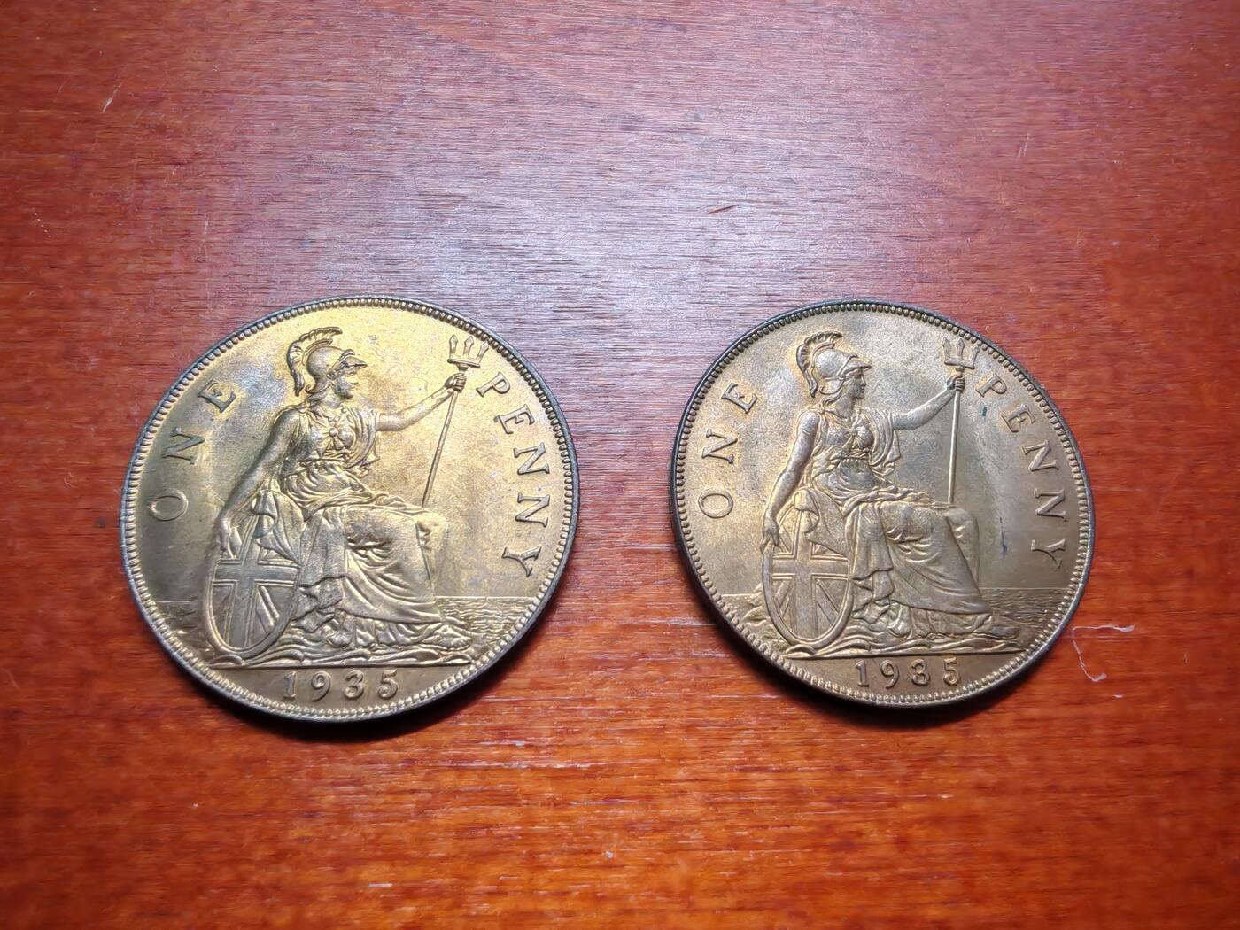 长老汇蛇年精选第六场拍卖 1935英国乔治五世1便士铜币，两枚透打，未流通品，克书价高（2）