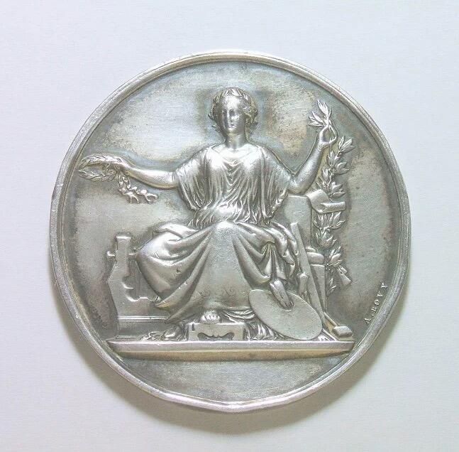 【银】法国1869年 女神坐像高浮雕精制大银章 42MM 36.5克