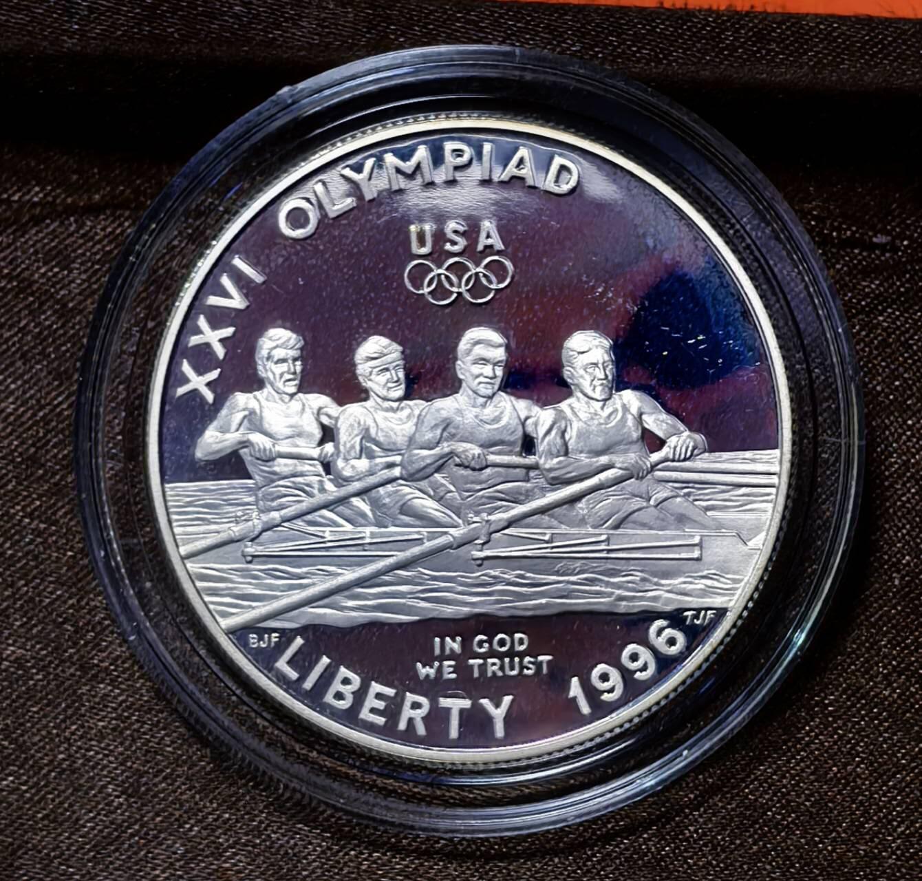 北京马甸外国币专卖第135期，外国币专场，陆续上拍，欢迎关注 美国1996年1元银币，亚特兰大奥运会纪念-赛艇，26.73g，38.1mm，