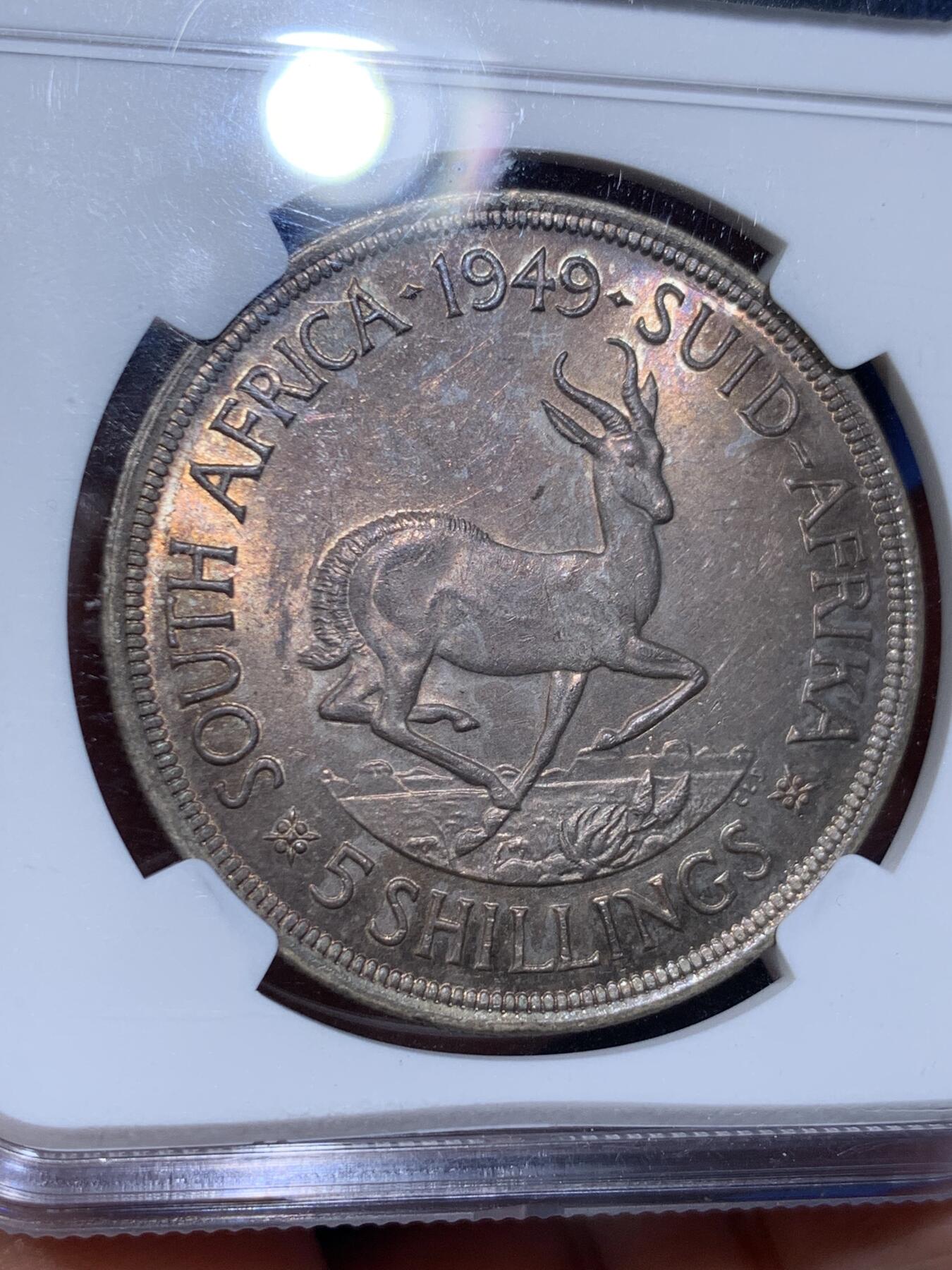 《竞宝斋》第359场 周日，周一  2场连拍 （全场包邮） NGC AU58 南非1949年乔治六世羚羊5先令银币，五彩包浆
