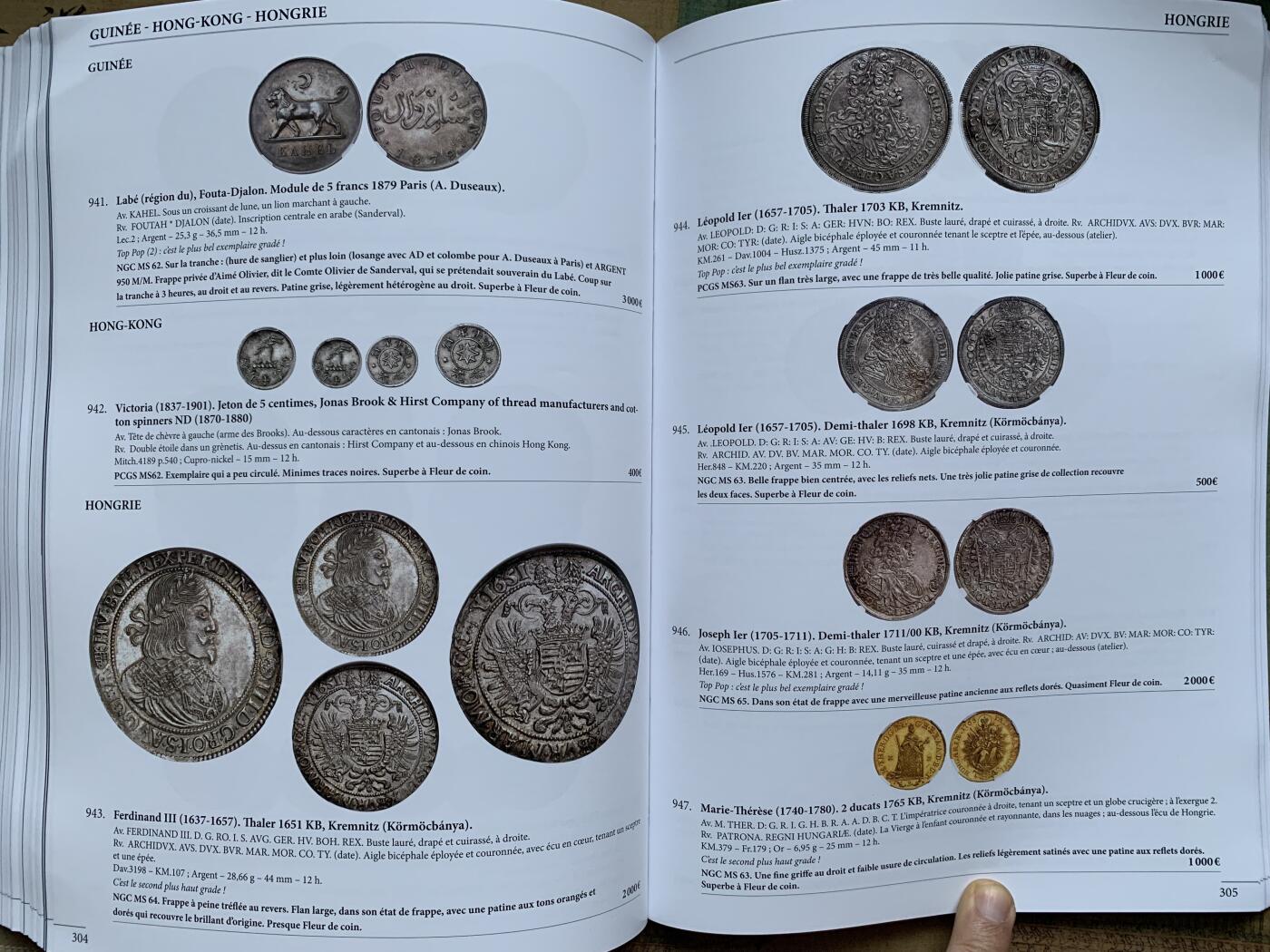《竞宝斋》第359场 周日，周一  2场连拍 （全场包邮） MDC早期拍卖目录 大开本 超级厚 近两公斤 包邮 内图精美 有很多见不到的珍惜币章