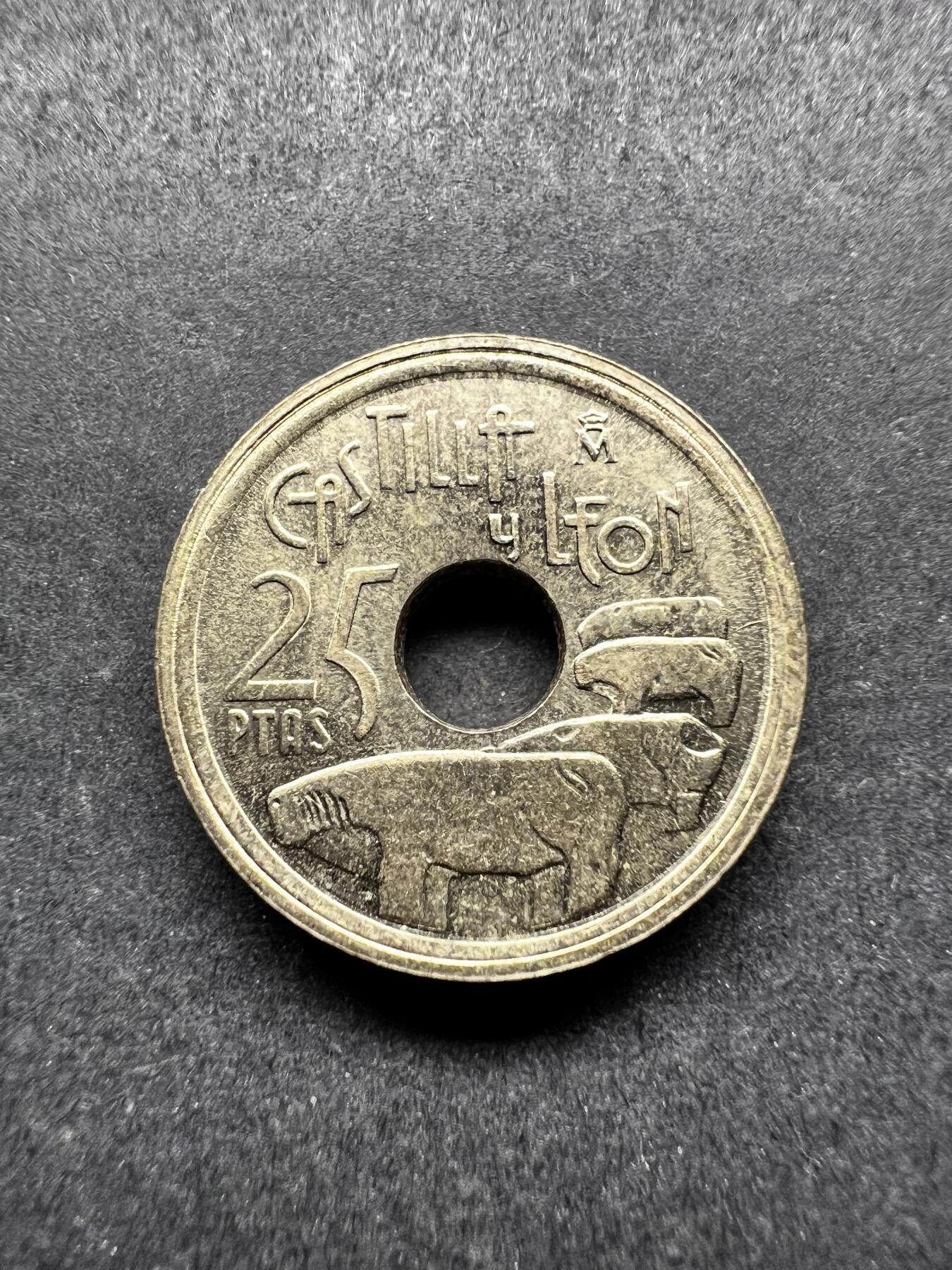聚福钱庄★世界钱币第三期 无佣金 可寄存 满百包邮  西班牙1995年25比塞塔纪念铜币 西班牙中北部的卡斯蒂利亚-莱昂 （Castilla y Leon）
