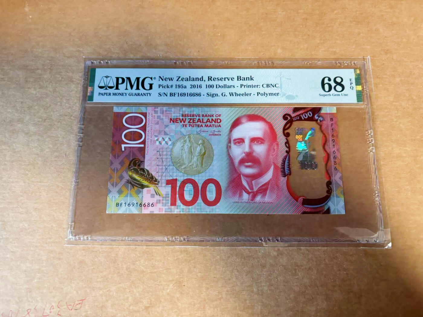 【Blue Auction】✨世界纸币精拍第627期【精】 【倒置号】新西兰 2016年100元 PMG68EPQ 超高分