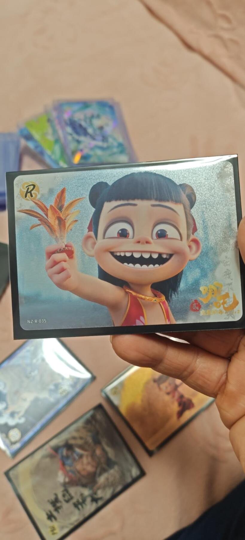 秋原瞳的小店第10期（春雨，万物，风声，微笑……） 卡游哪吒一组