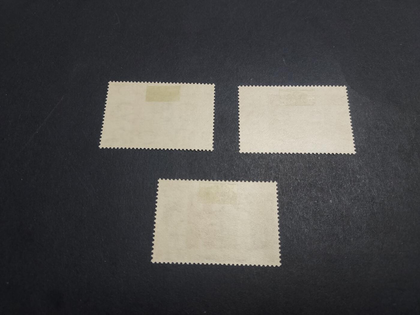 理想集藏/博彦收藏 3月8日邮票专场 香港 科教文新全 背贴 上品