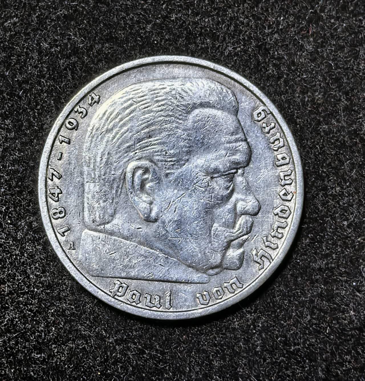 北京马甸外国币专卖第135期，外国币专场，陆续上拍，欢迎关注 1938年德国帝国辛登堡5马克银币（帶W字）