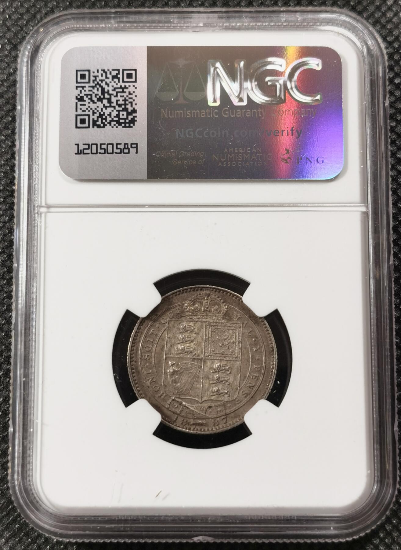 甄臻铺-世界钱币拍卖（第7期）新铺开张，欢迎捧场 NGC-MS62 1887年英国维多利亚高冠1先令，包浆厚重自然盖不住极美品相