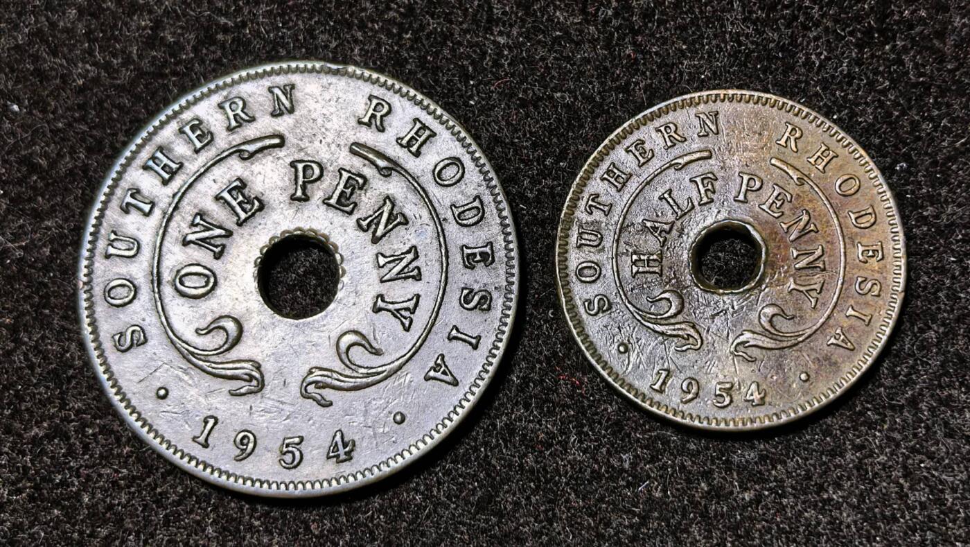 北京马甸外国币专卖第135期，外国币专场，陆续上拍，欢迎关注 英属罗得西亚1便士，1/2便士，其中1/2便士币面不平