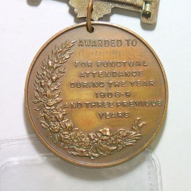 英国1909年 爱德华七世高浮雕精制大铜章 带铭牌 40MM