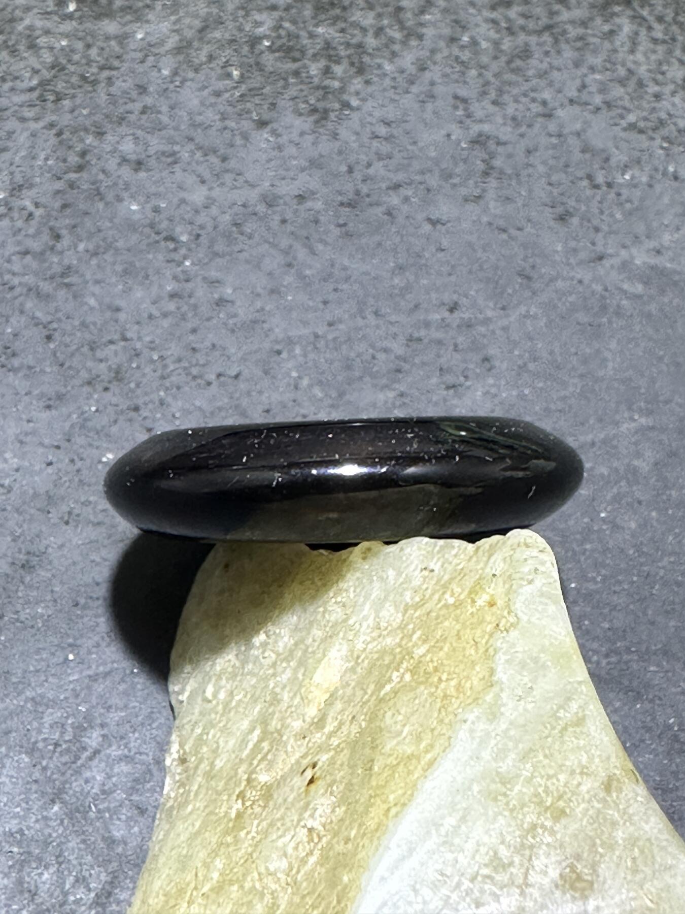 精美药师玛瑙平安扣一个