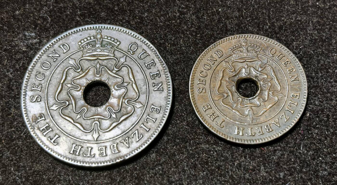 北京马甸外国币专卖第135期，外国币专场，陆续上拍，欢迎关注 英属罗得西亚1便士，1/2便士，其中1/2便士币面不平